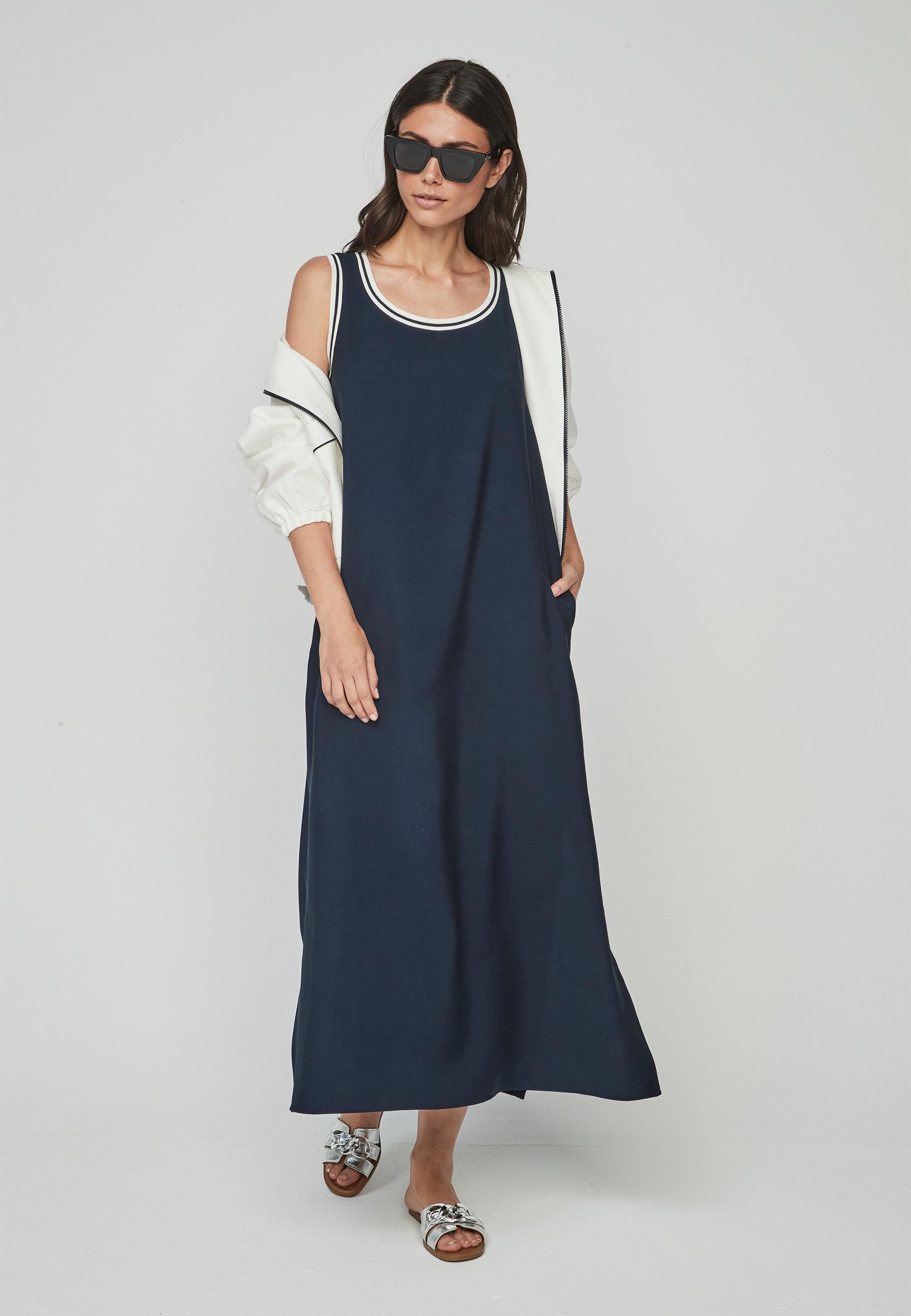 Vestido Resuru AZUL MARINO Vestido Resuru AZUL MARINO